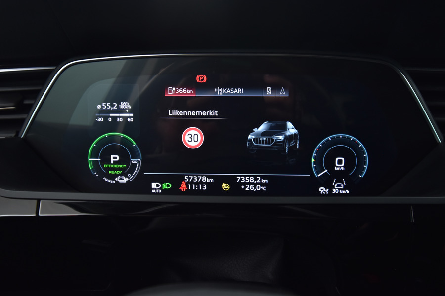 Audi Q8 e-tron vaihtoauto