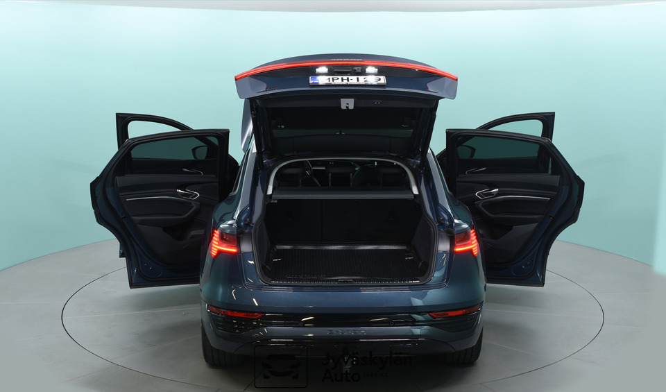 Audi Q8 e-tron vaihtoauto