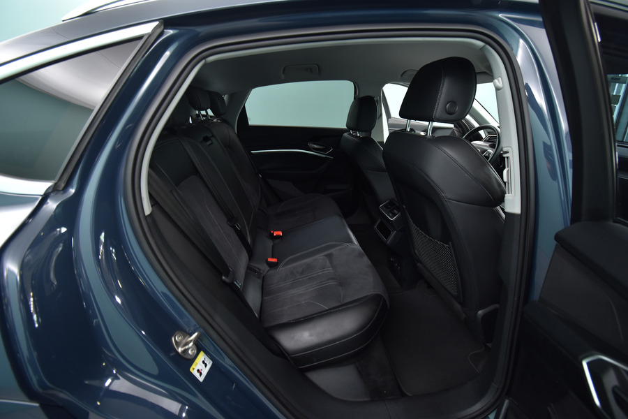 Audi Q8 e-tron vaihtoauto