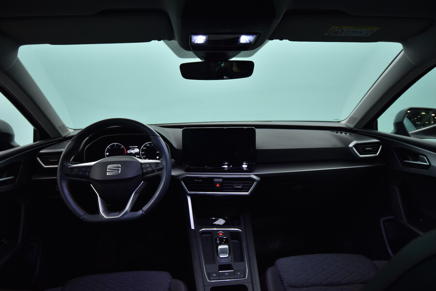 SEAT Leon Sportstourer vaihtoauto