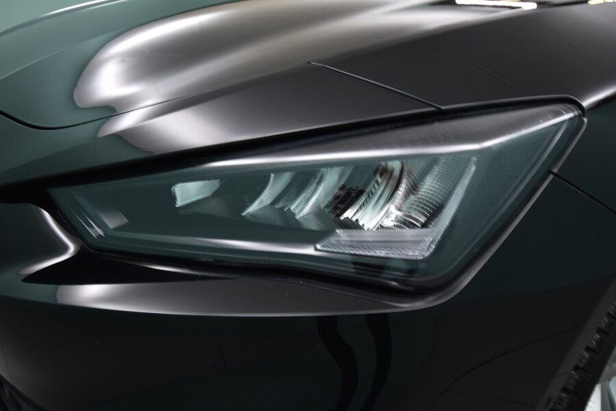 SEAT Leon Sportstourer vaihtoauto