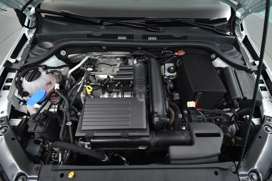 Volkswagen Jetta vaihtoauto