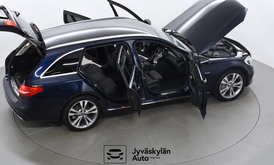 Mercedes-Benz C vaihtoauto