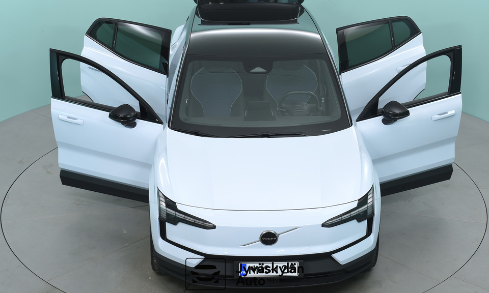 Volvo EX30 vaihtoauto