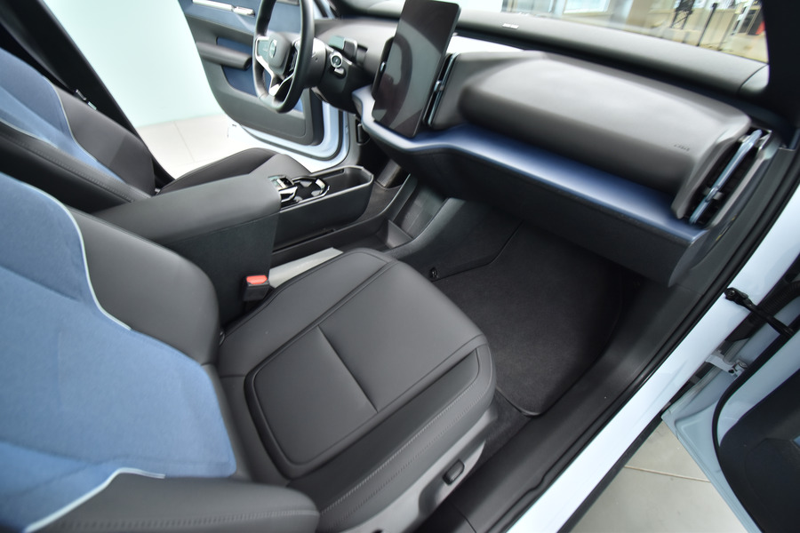 Volvo EX30 vaihtoauto