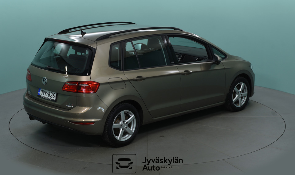 Volkswagen Golf Sportsvan vaihtoauto