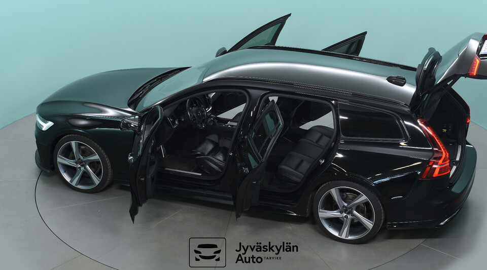 Volvo V60 vaihtoauto