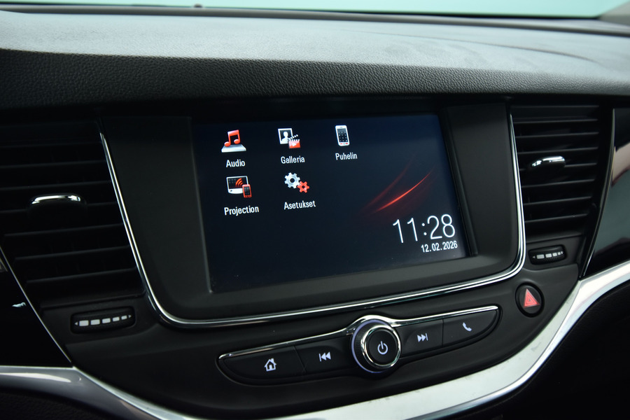 Opel Astra vaihtoauto