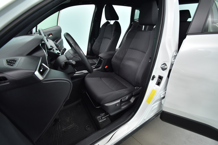 Toyota Corolla Cross vaihtoauto