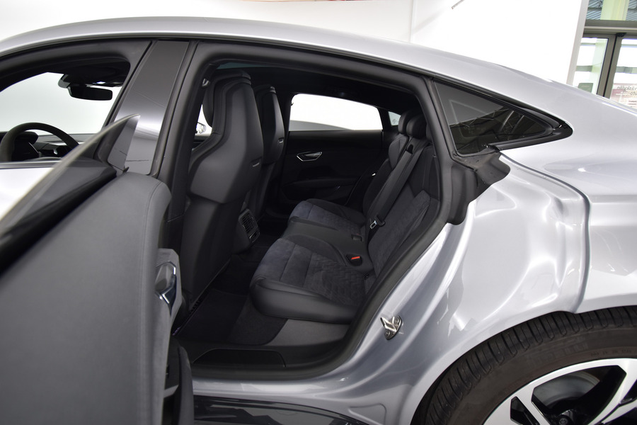 Audi e-tron GT vaihtoauto