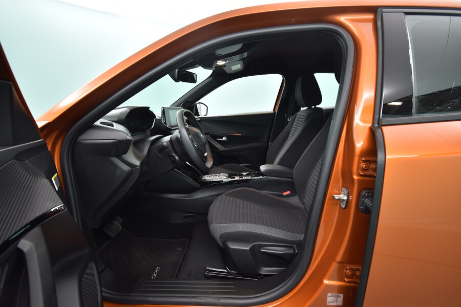 Peugeot e-2008 vaihtoauto