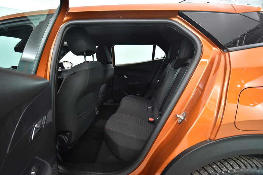 Peugeot e-2008 vaihtoauto