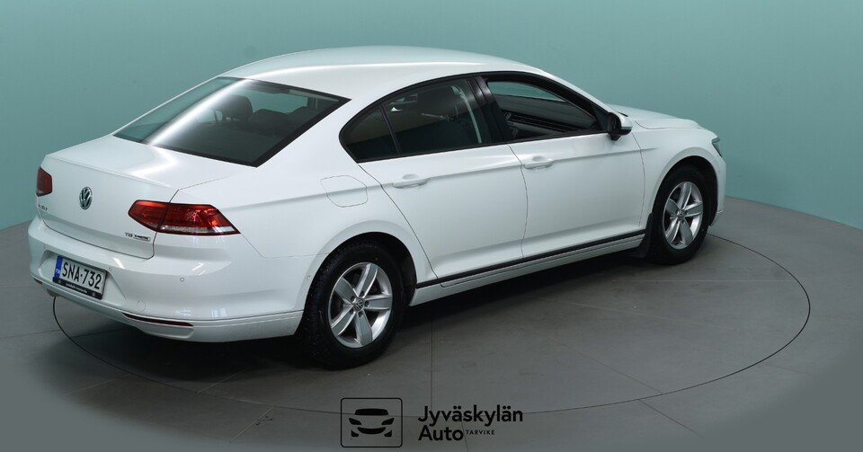 Volkswagen Passat vaihtoauto