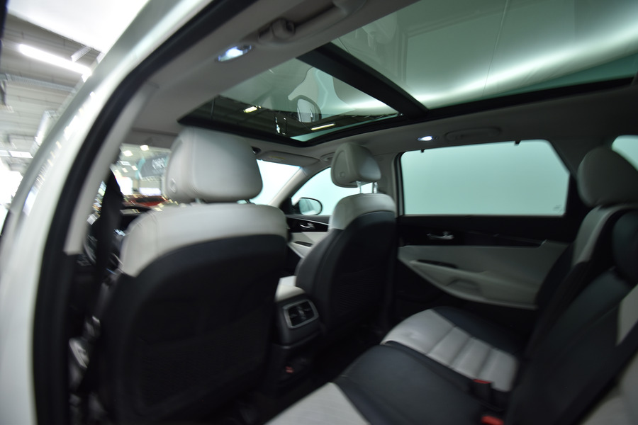 Kia Sorento vaihtoauto