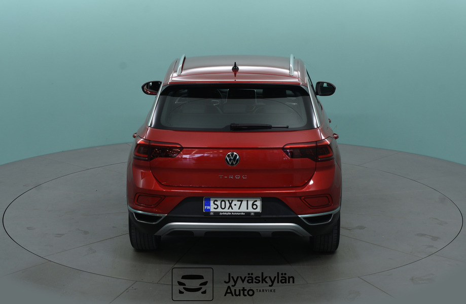 Volkswagen T-Roc vaihtoauto