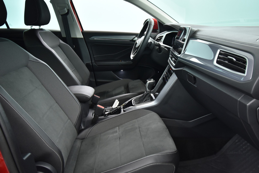 Volkswagen T-Roc vaihtoauto