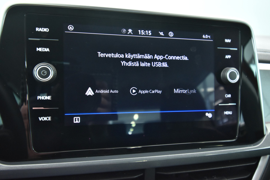 Volkswagen T-Roc vaihtoauto