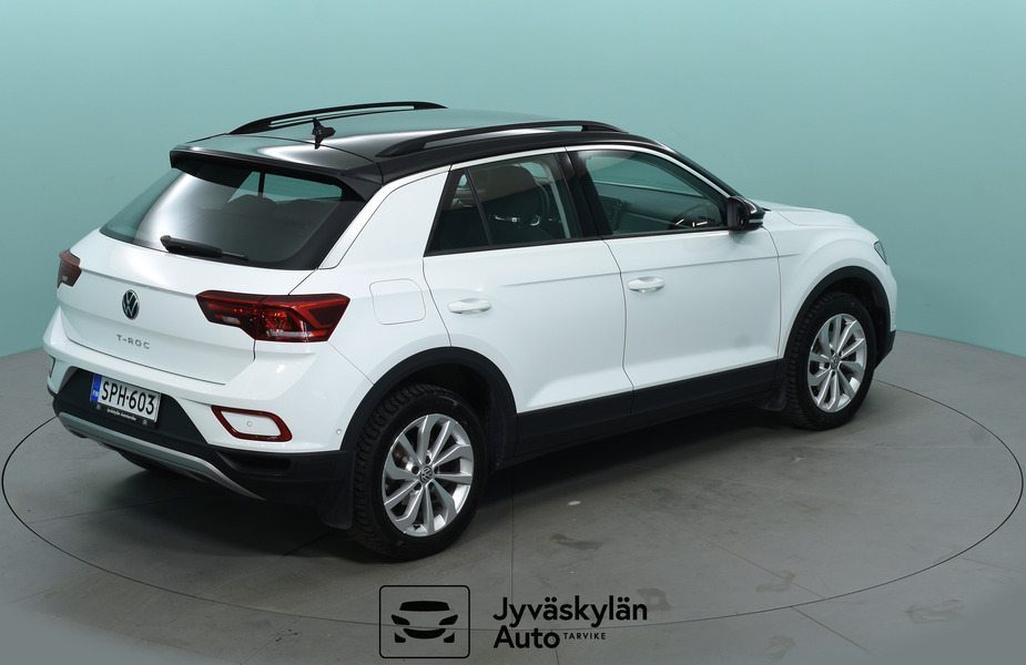 Volkswagen T-Roc vaihtoauto