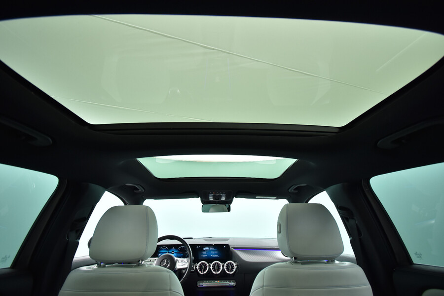 Mercedes-Benz EQA vaihtoauto