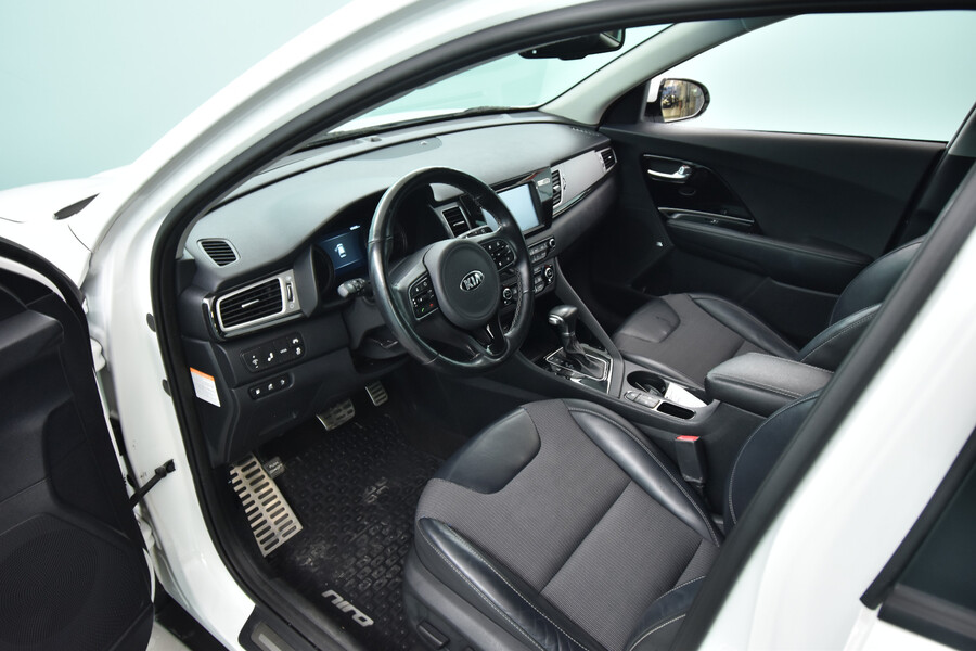 Kia Niro plug-in vaihtoauto