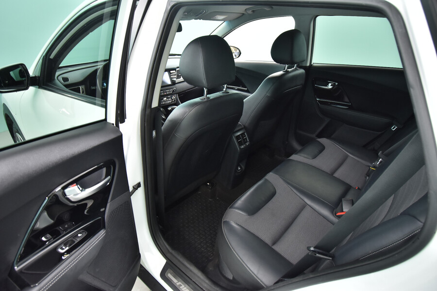 Kia Niro plug-in vaihtoauto