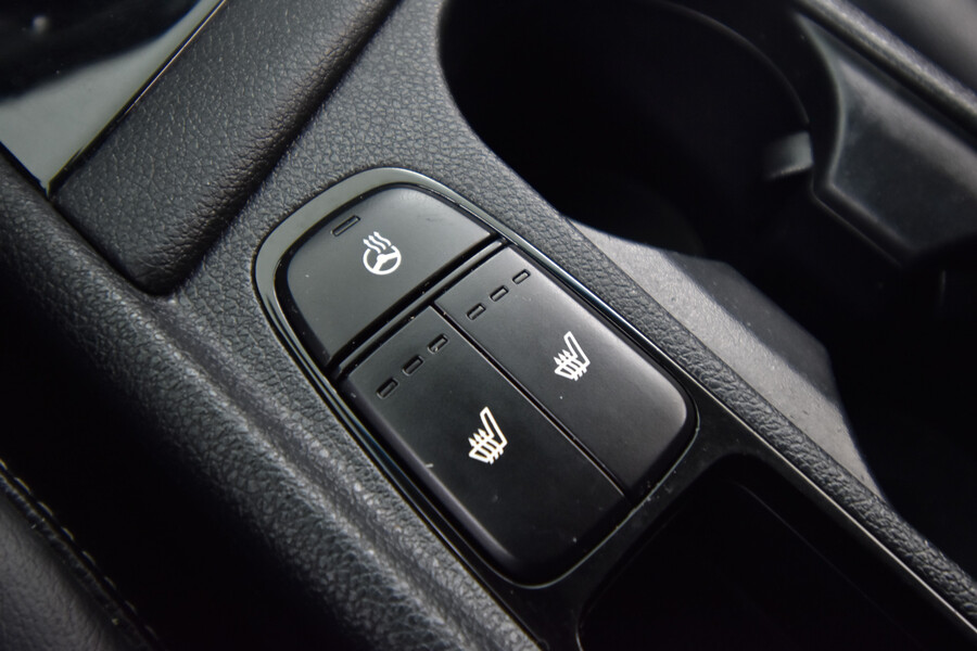 Kia Niro plug-in vaihtoauto