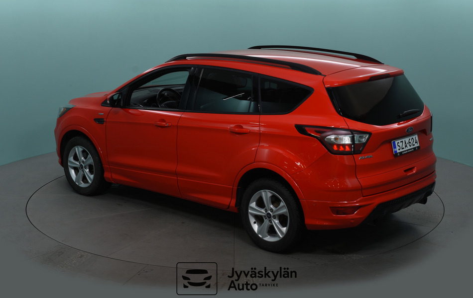Ford Kuga vaihtoauto
