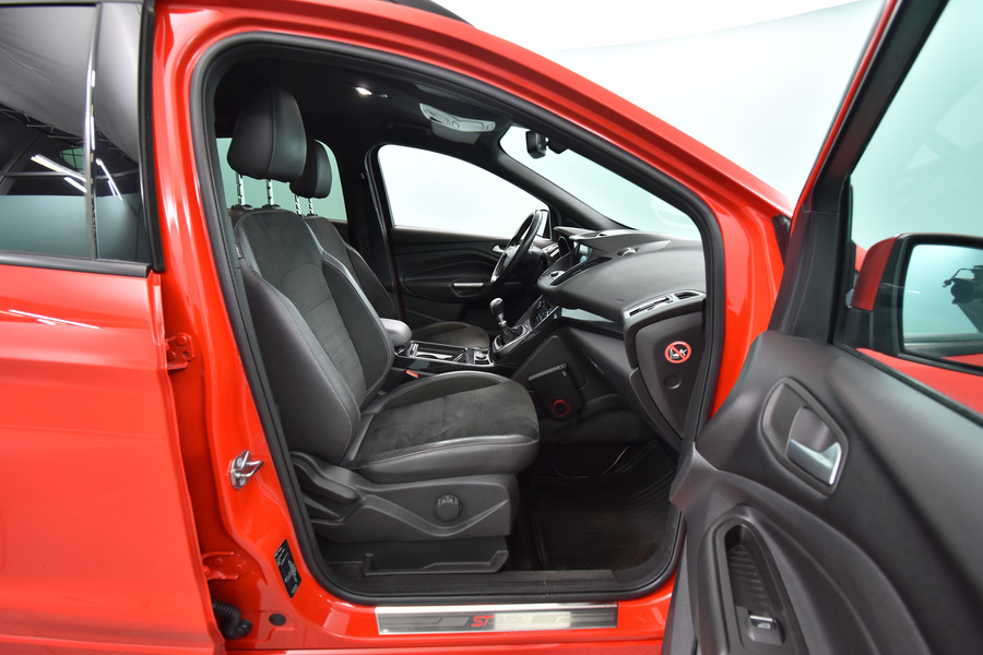 Ford Kuga vaihtoauto