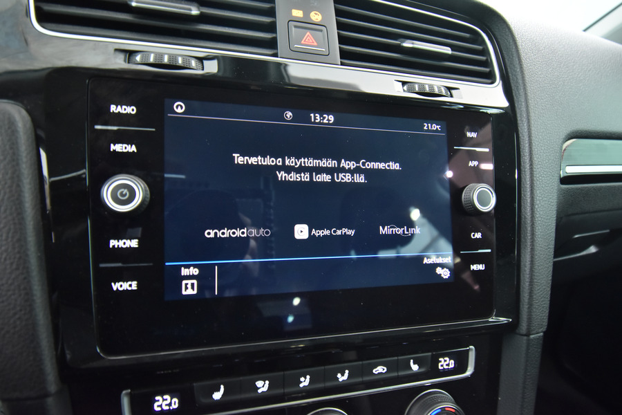 Volkswagen Golf vaihtoauto