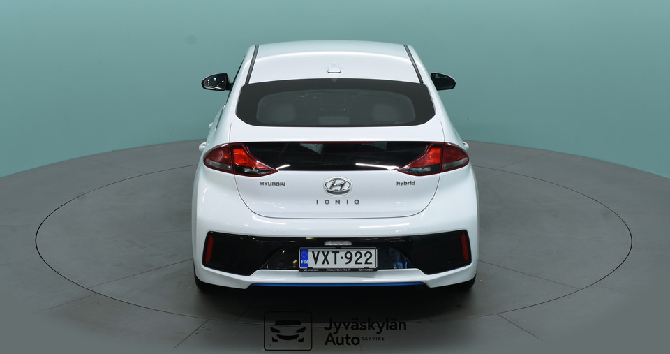 Hyundai IONIQ hybrid vaihtoauto