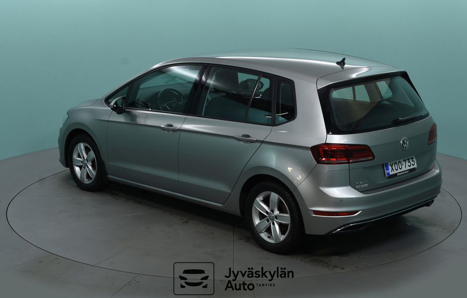 Volkswagen Golf Sportsvan vaihtoauto