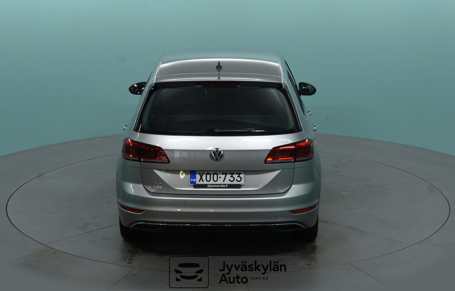 Volkswagen Golf Sportsvan vaihtoauto