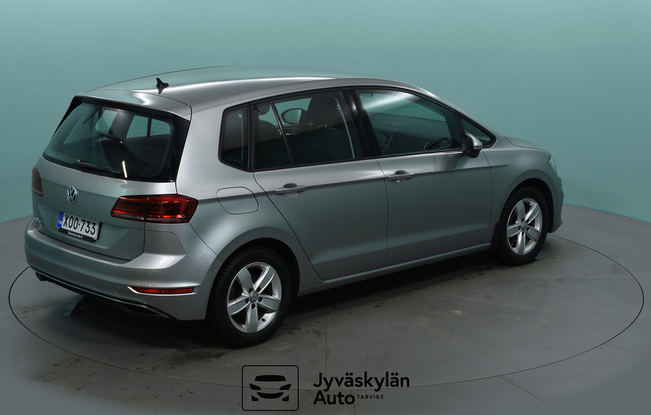 Volkswagen Golf Sportsvan vaihtoauto