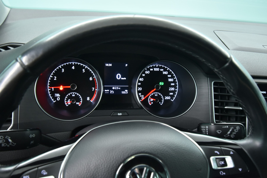 Volkswagen Golf Sportsvan vaihtoauto