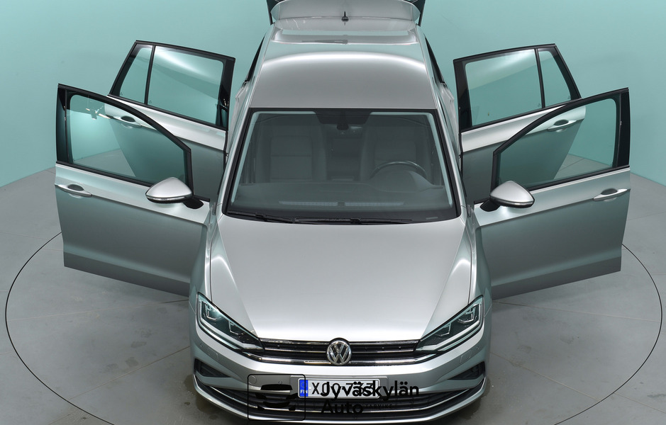 Volkswagen Golf Sportsvan vaihtoauto