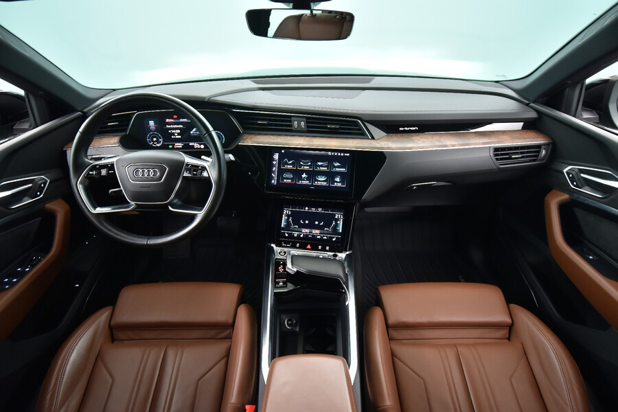 Audi e-tron vaihtoauto