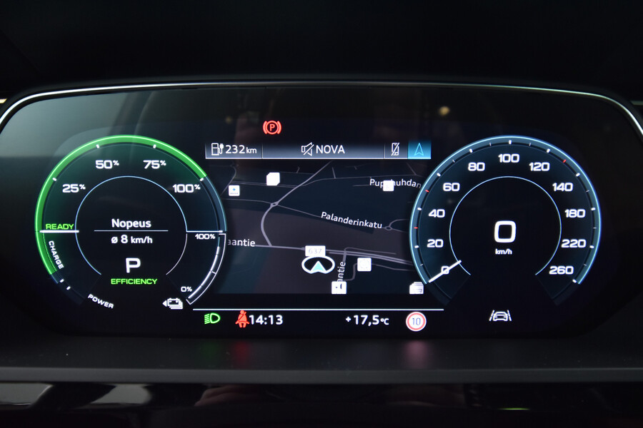 Audi e-tron vaihtoauto