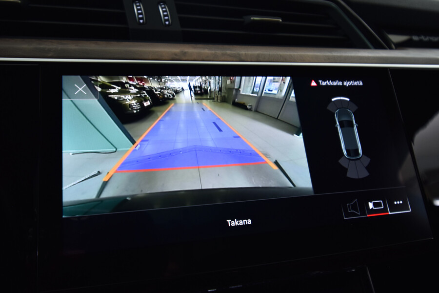 Audi e-tron vaihtoauto