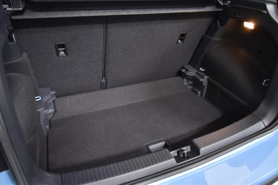 Volkswagen T-Cross vaihtoauto