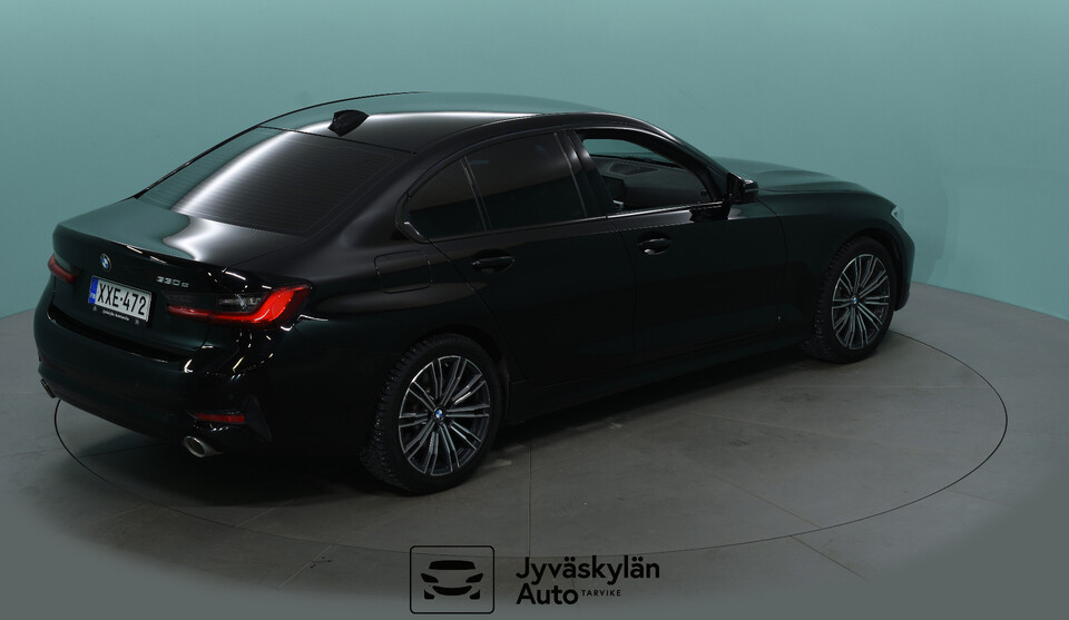 BMW 330 vaihtoauto