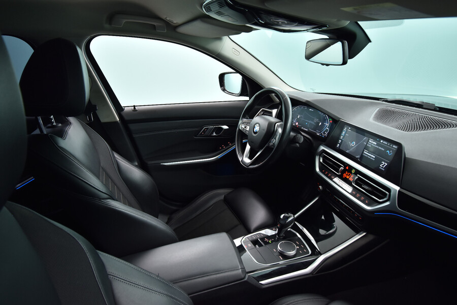 BMW 330 vaihtoauto