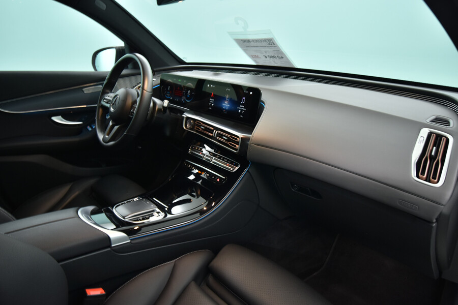 Mercedes-Benz EQC vaihtoauto