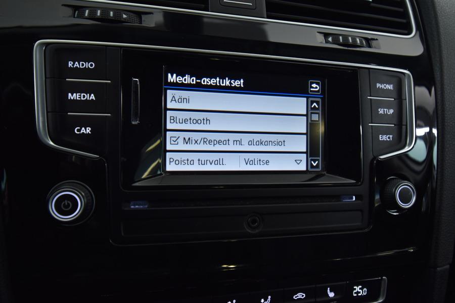 Volkswagen Golf vaihtoauto