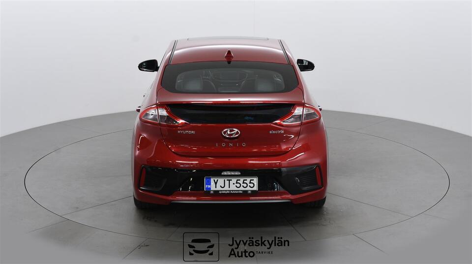 Hyundai IONIQ electric vaihtoauto