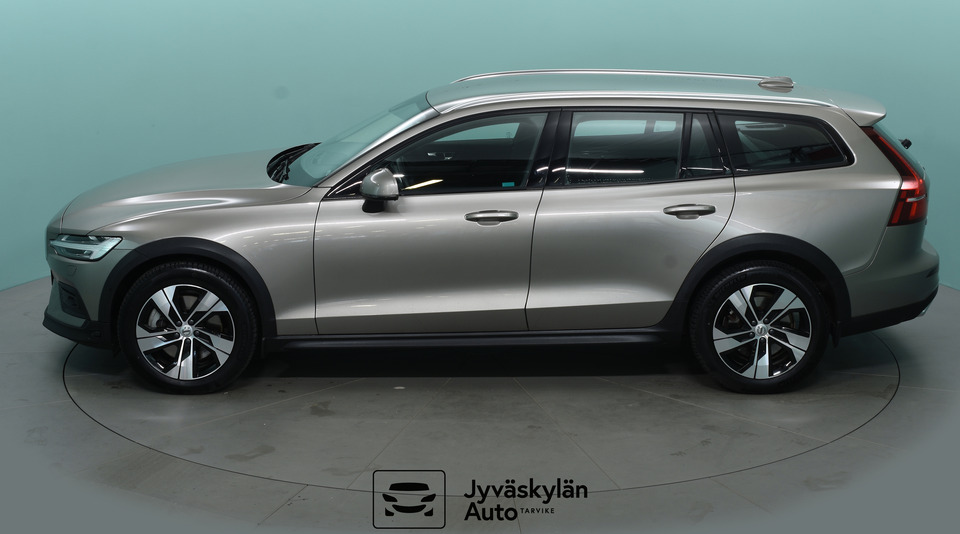 Volvo V60 Cross Country vaihtoauto