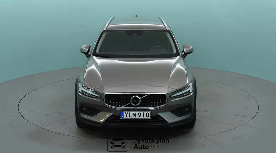 Volvo V60 Cross Country vaihtoauto