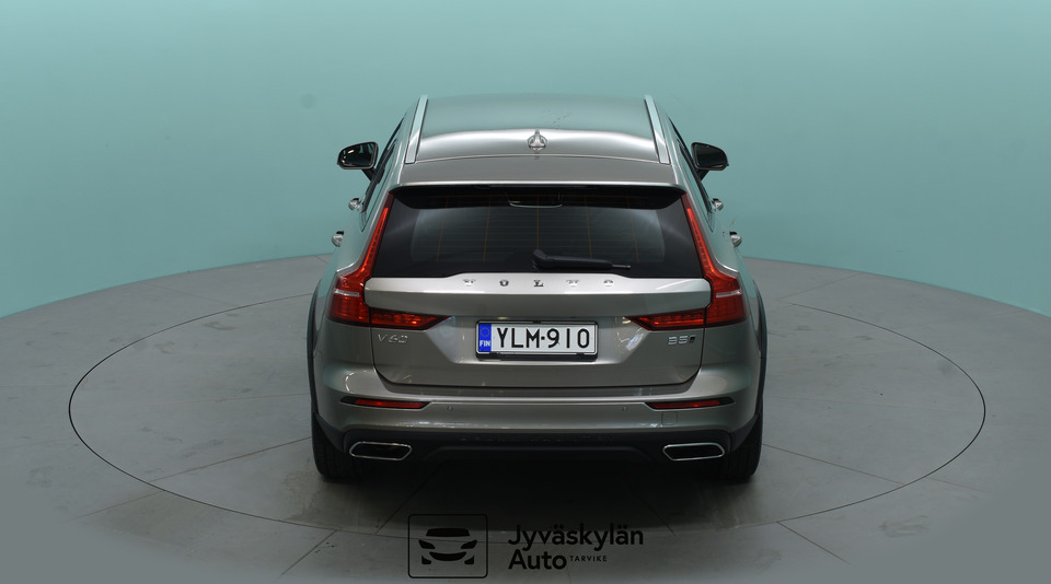 Volvo V60 Cross Country vaihtoauto