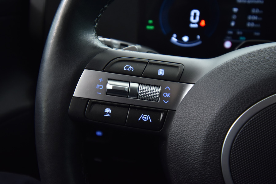 Hyundai KONA Hybrid vaihtoauto