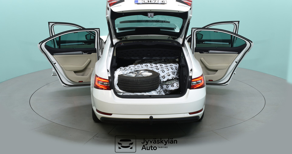 Skoda Superb vaihtoauto