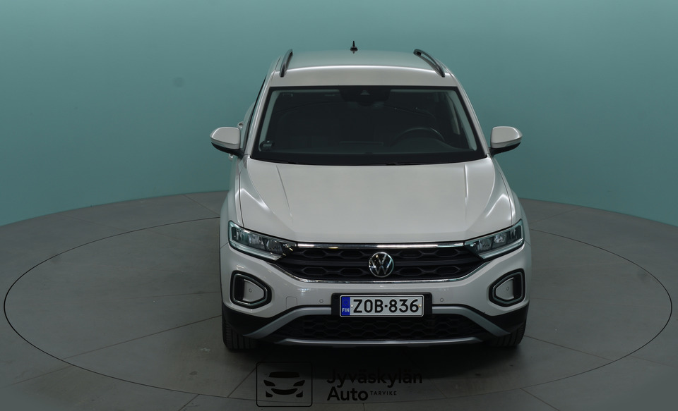 Volkswagen T-Roc vaihtoauto